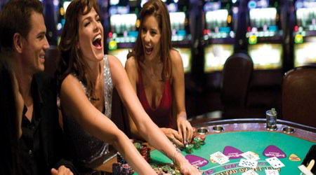 Play Mobile Fun Games at LiveCasino.ie